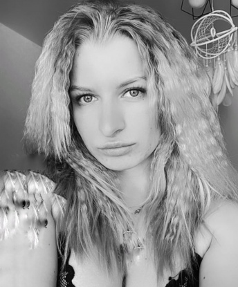 Маринка, 22 года, 3 размер груди